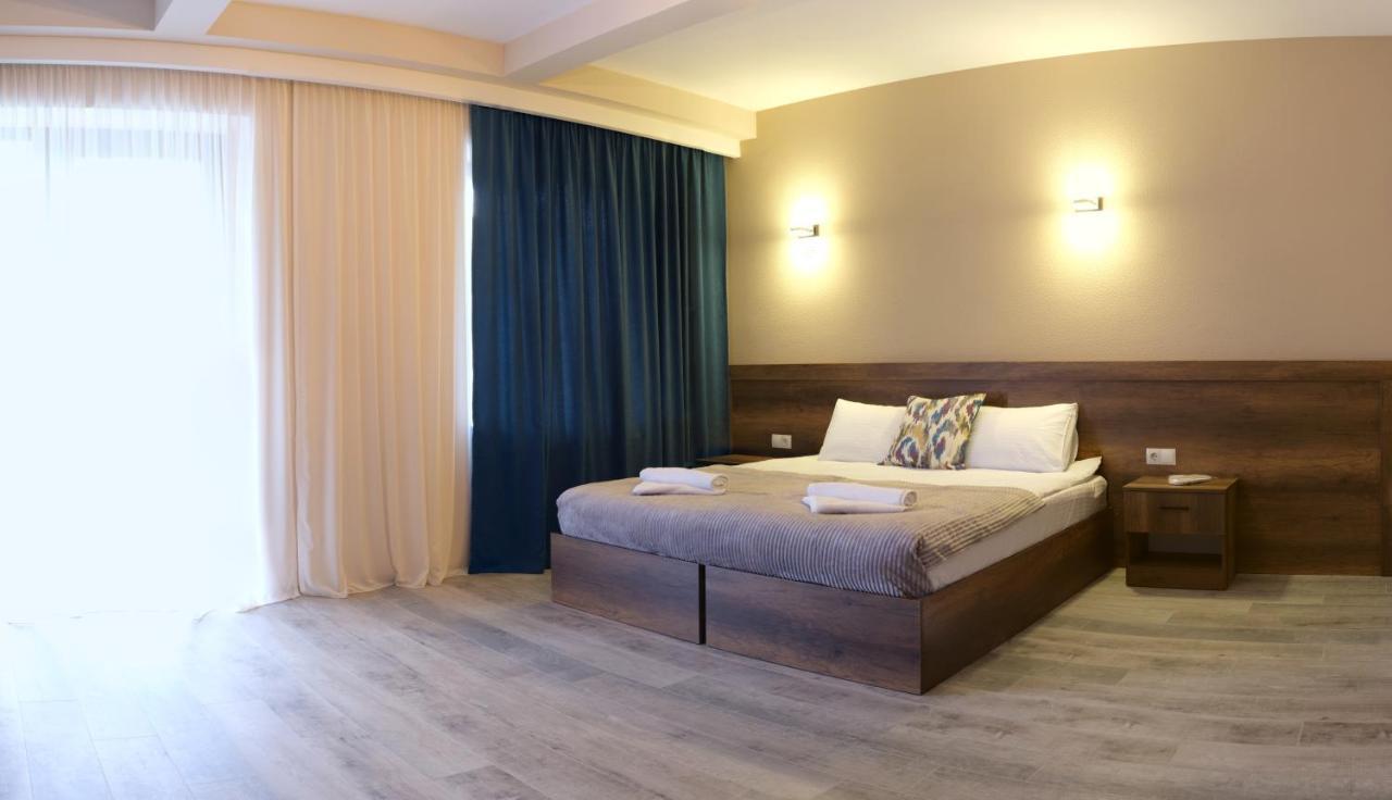 Hotel Axien Kazbegi מראה חיצוני תמונה