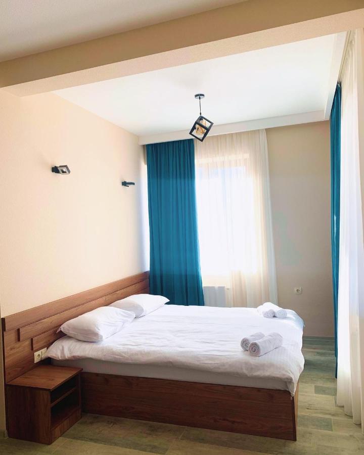 Hotel Axien Kazbegi מראה חיצוני תמונה
