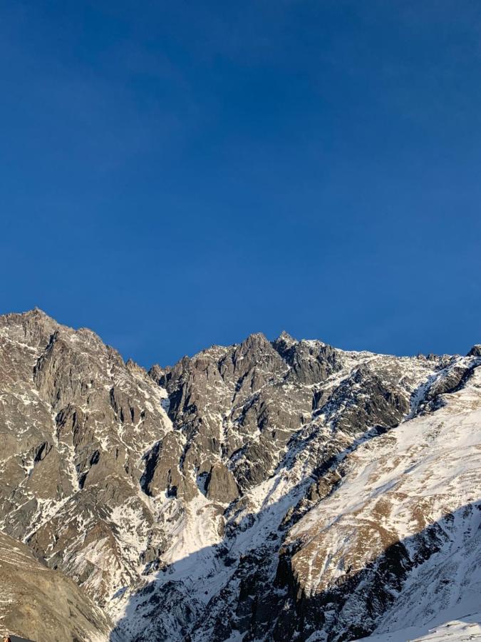 Hotel Axien Kazbegi מראה חיצוני תמונה