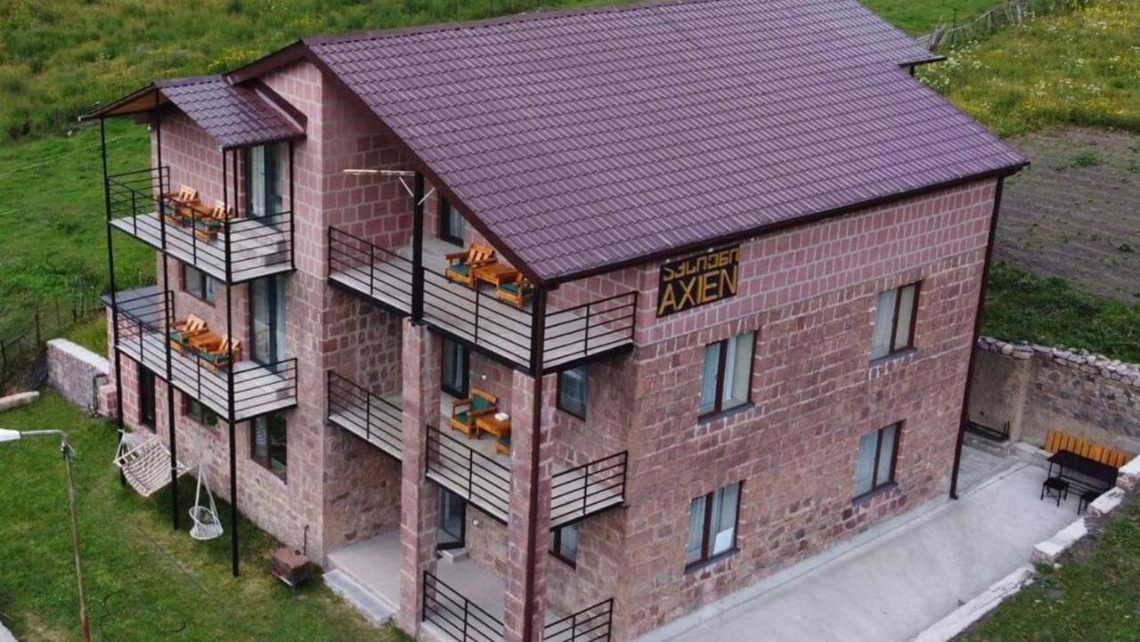 Hotel Axien Kazbegi מראה חיצוני תמונה