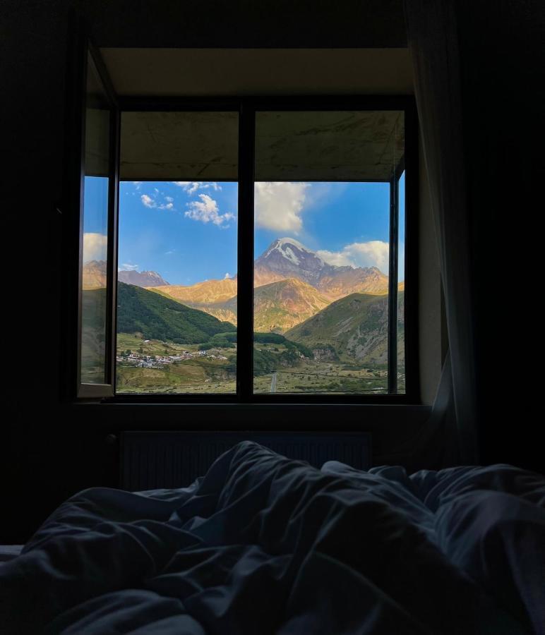 Hotel Axien Kazbegi מראה חיצוני תמונה
