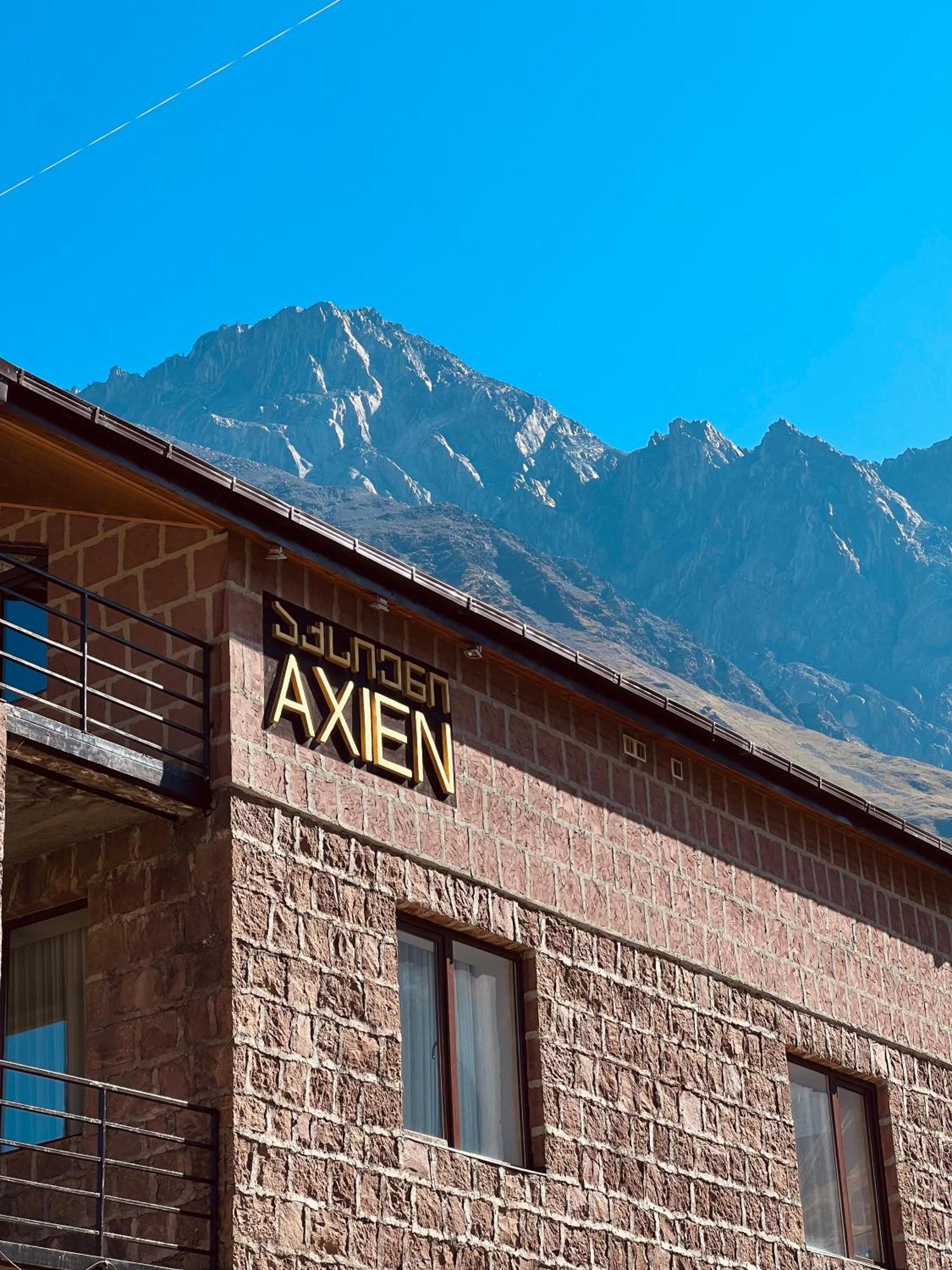 Hotel Axien Kazbegi מראה חיצוני תמונה